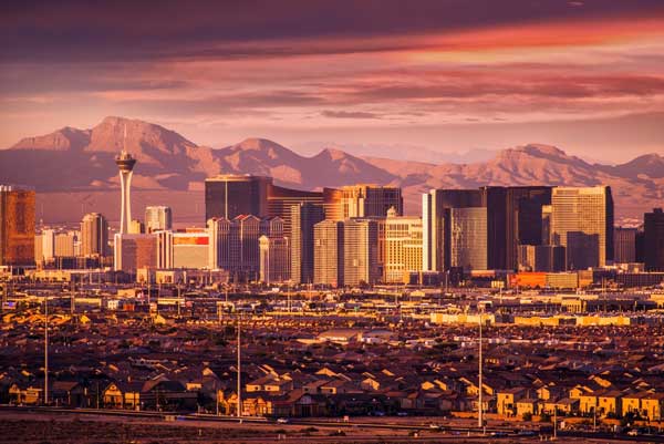 Best Neighborhoods in Las Vegas for Singles and Young Professionals