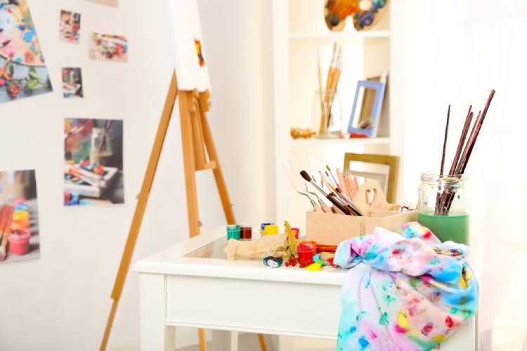 Tips to Pack Your Entire Art Studio